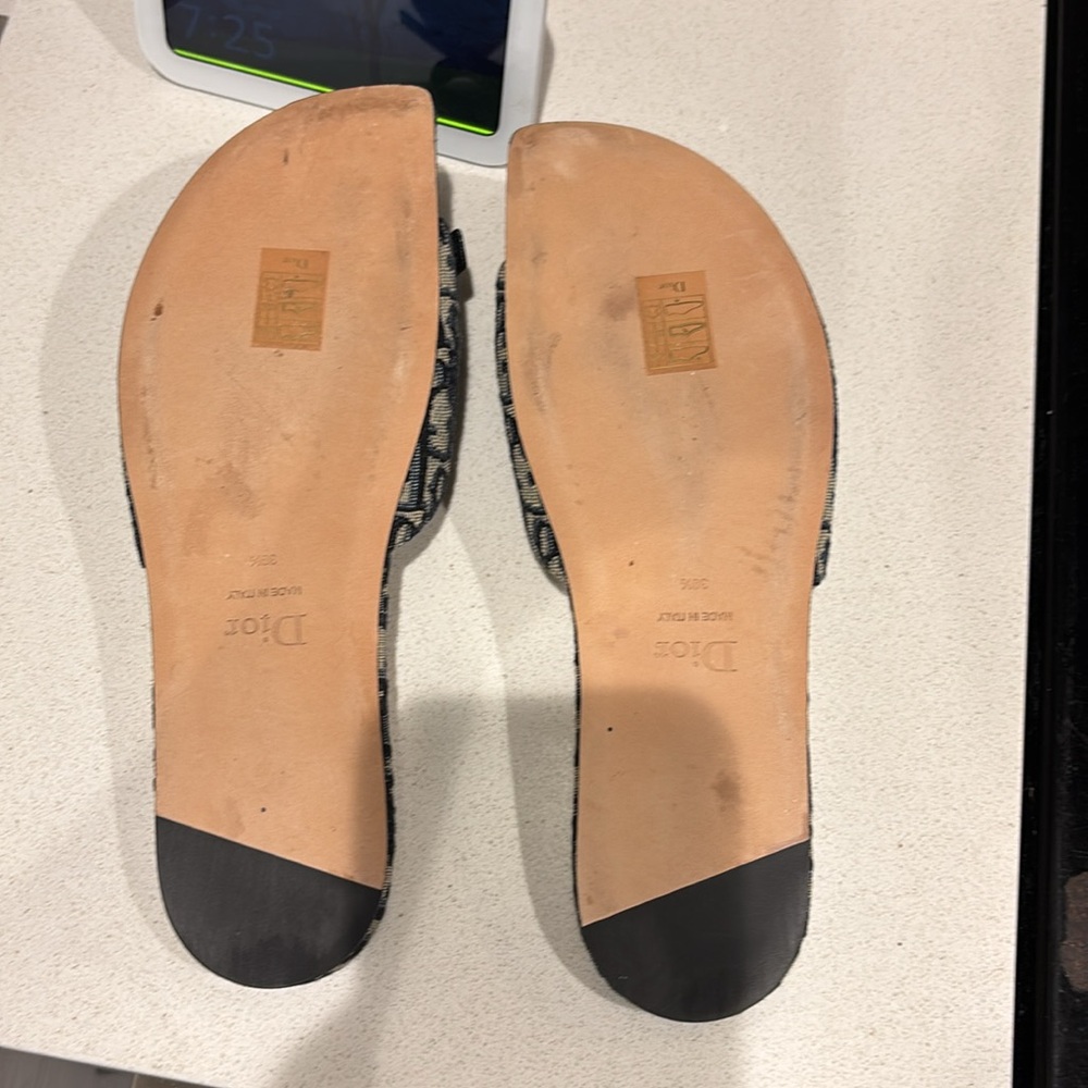 Dior Monogram Canvas Bow Slide Sandals in Navy and Beige - Picture 3 of 4